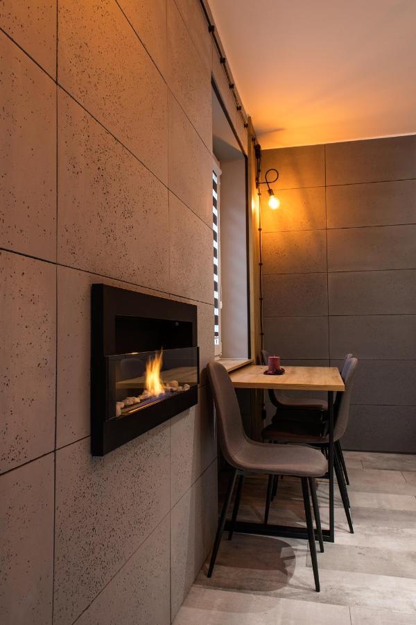Apartament Black Loft 나이사 외부 사진